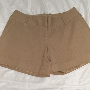 The Limited Drew Fit Camel Caramel Colored Dressy Shorts Size 2
